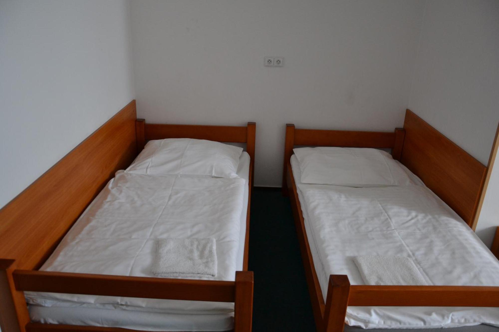 Motorest A Motel Rohlenka Austerlitz Tvarožná Kültér fotó